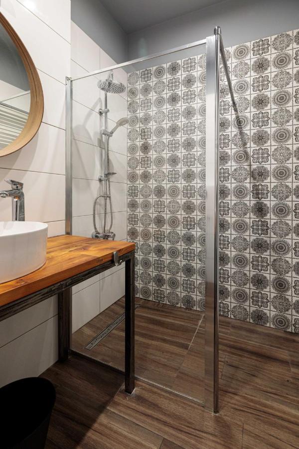 Golden Apartments Wroclaw - Cozy Studio - Main Rail Station&K24 외부 사진